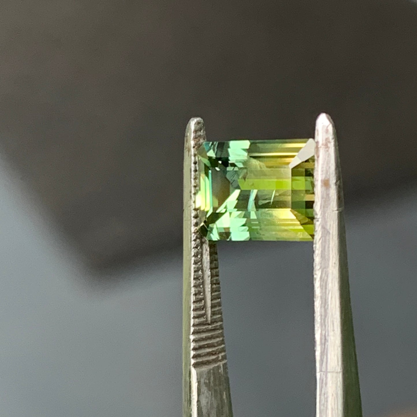 1.38ct split bi colour Australian sapphire - unheated