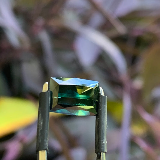 4.4ct Dark emerald cut Australian sapphire