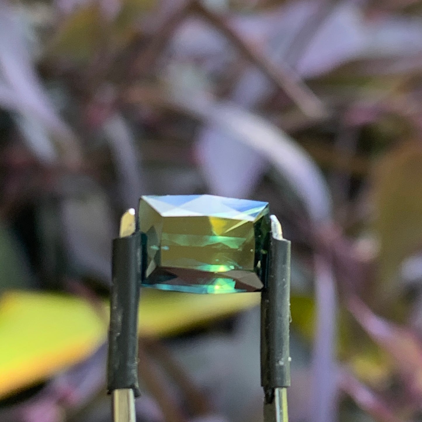 4.4ct Dark emerald cut Australian sapphire