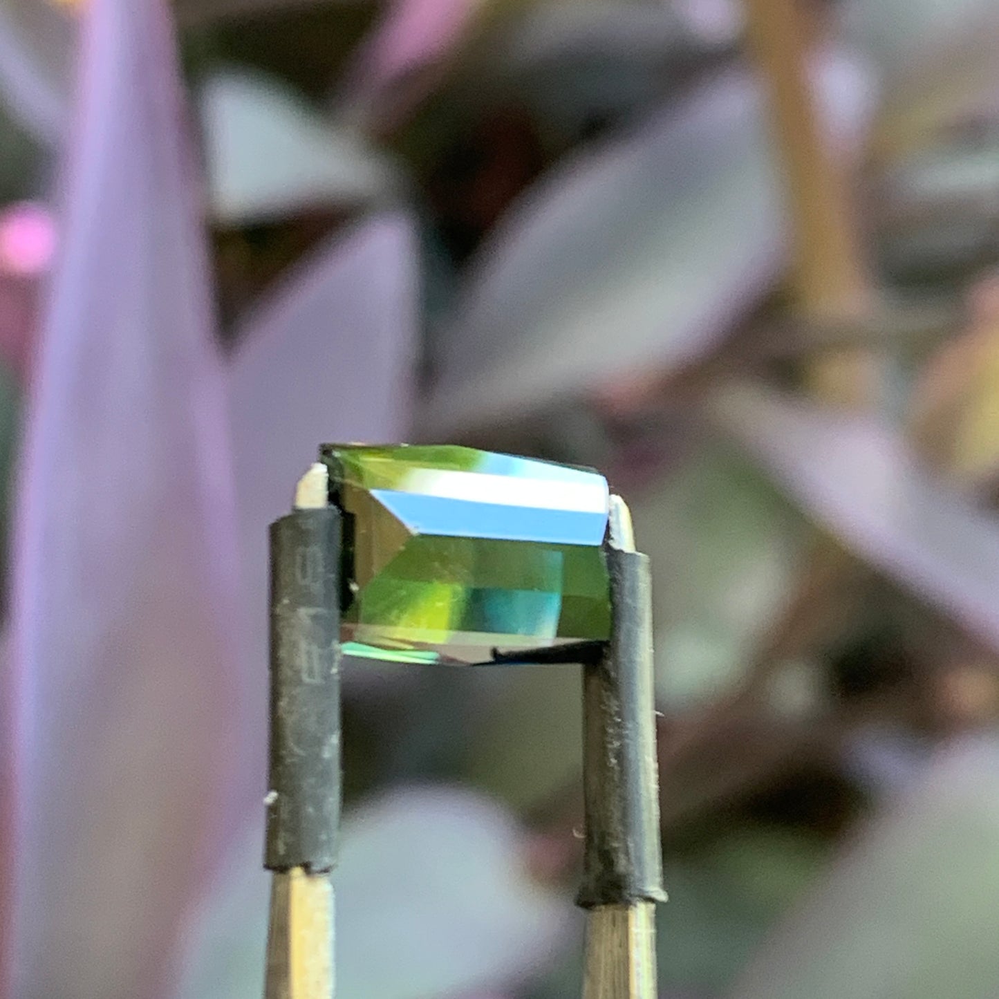 4.4ct Dark emerald cut Australian sapphire