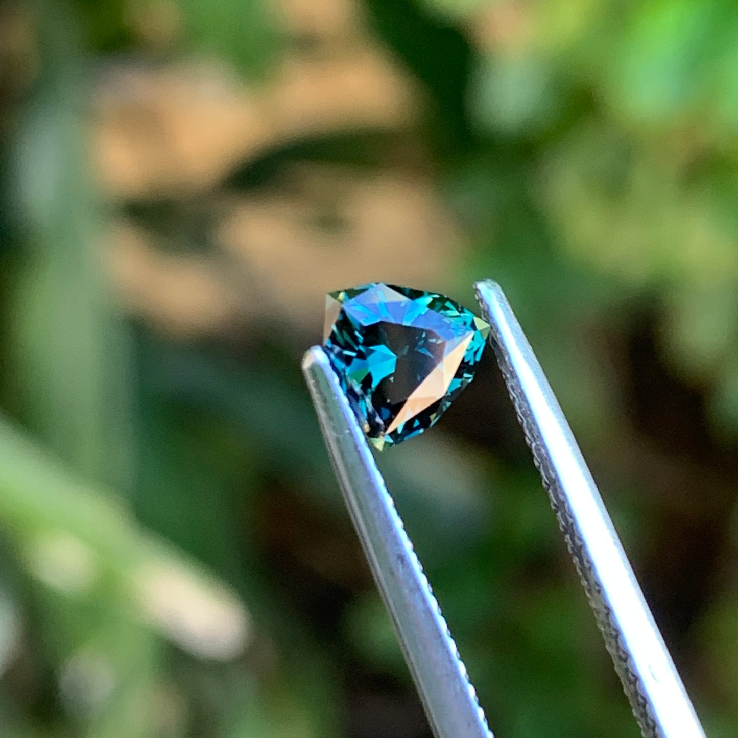 1.1ct trillion Australian Parti Sapphire - unheated