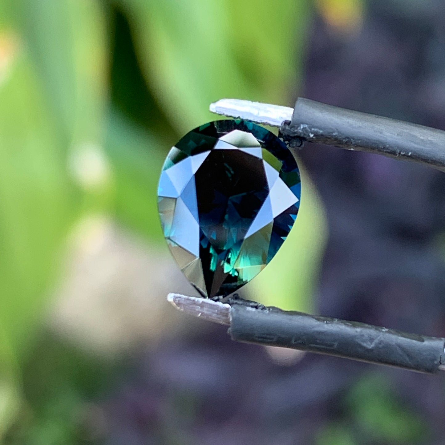 2.7ct Pear shape Blue Australian sapphire