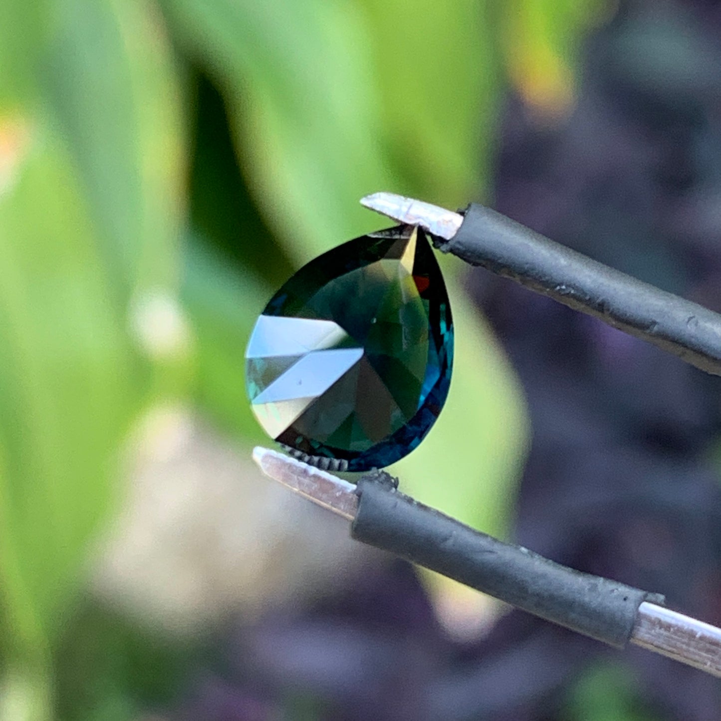 2.7ct Pear shape Blue Australian sapphire