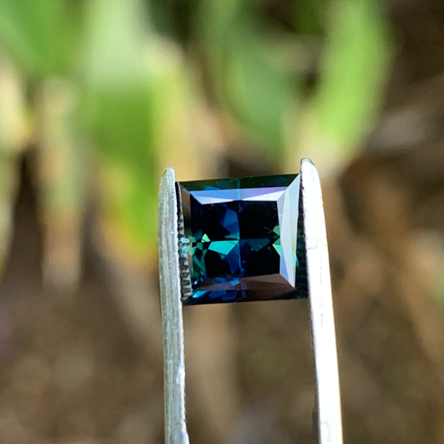 2.2ct Teal Square cut Australian Sapphire