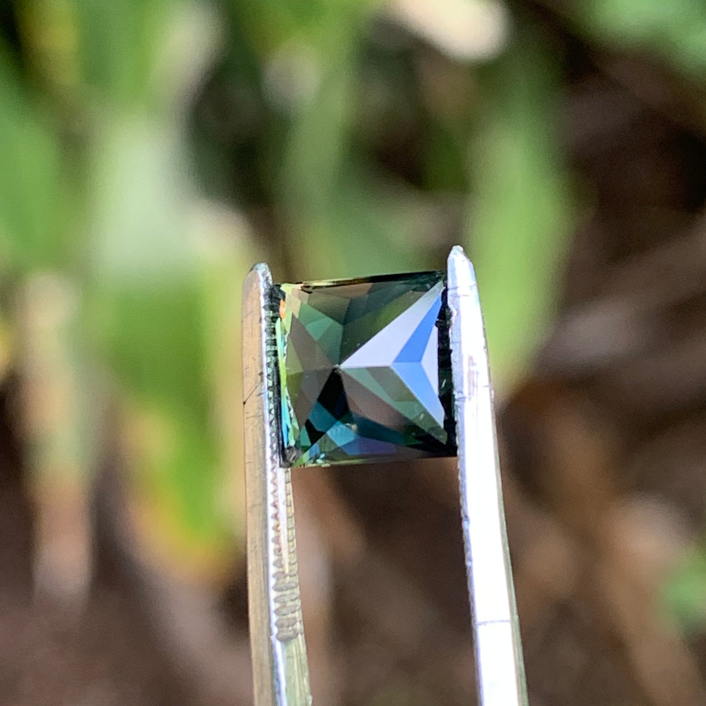 2.2ct Teal Square cut Australian Sapphire