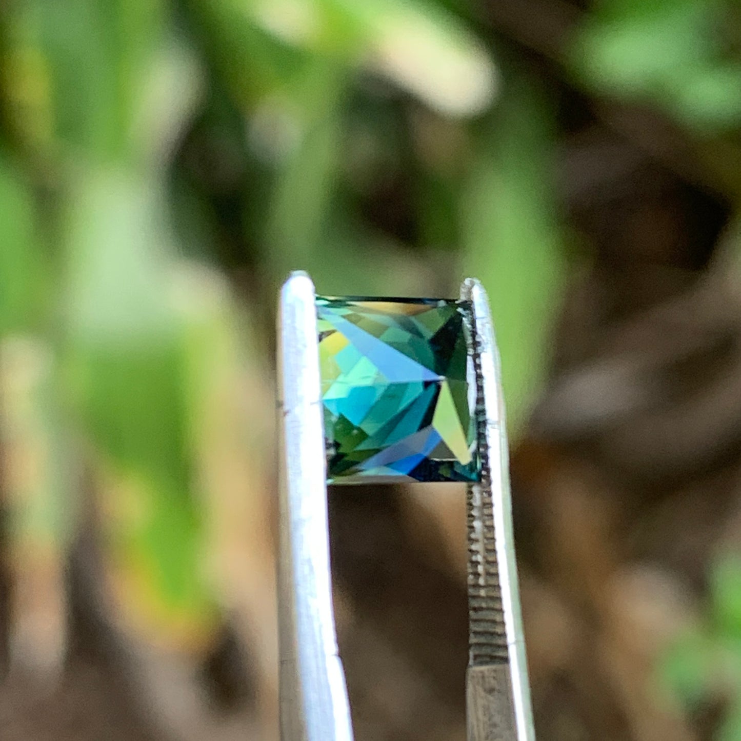 2.2ct Teal Square cut Australian Sapphire