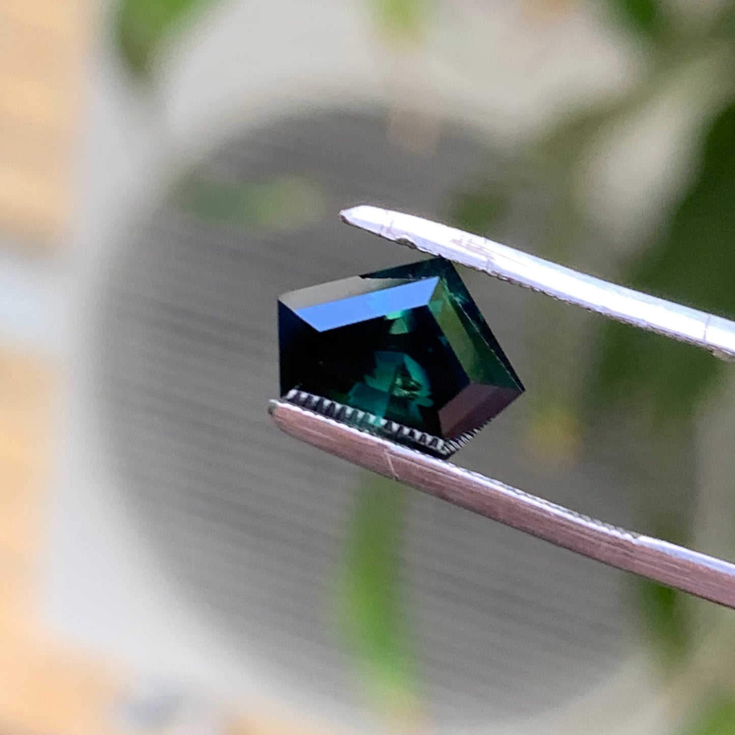 1.83ct Freeform Blue/Green Sapphire - Australian