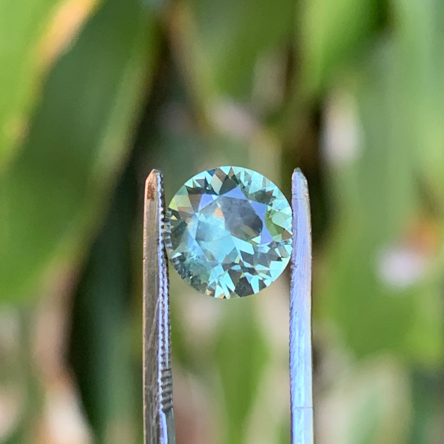 1.73ct Light seafoam Green Sapphire - unheated