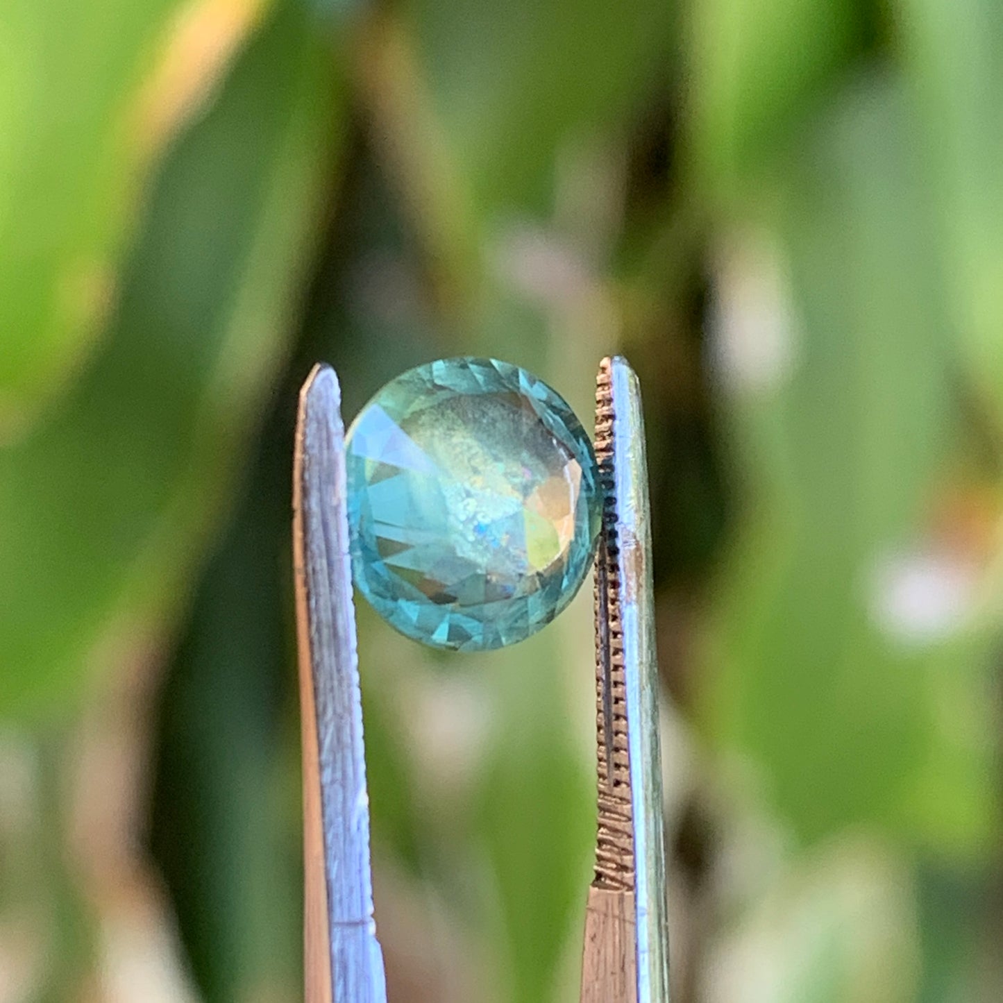 1.73ct Light seafoam Green Sapphire - unheated