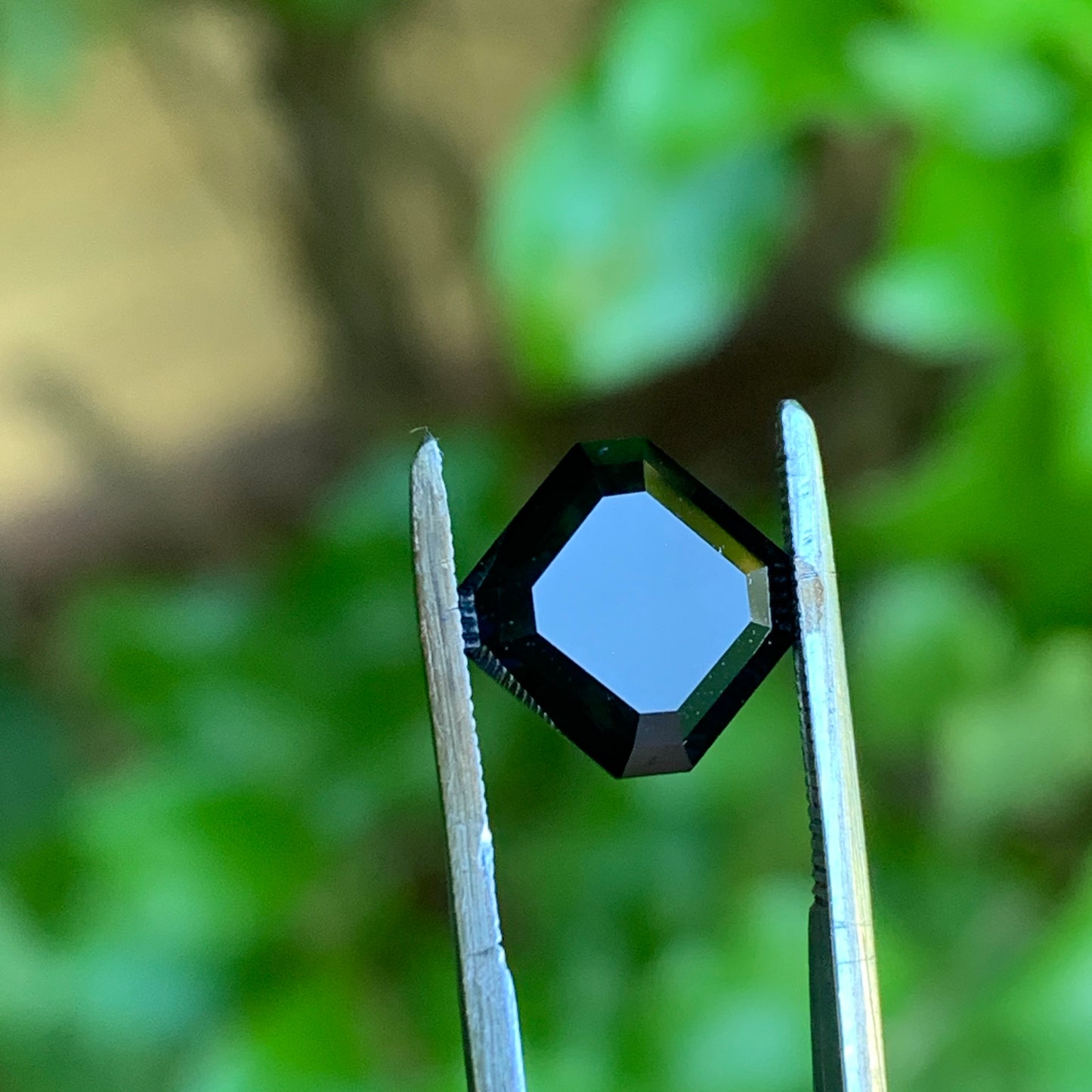 3.13ct mix cut Midnight Blue sapphire - Australian