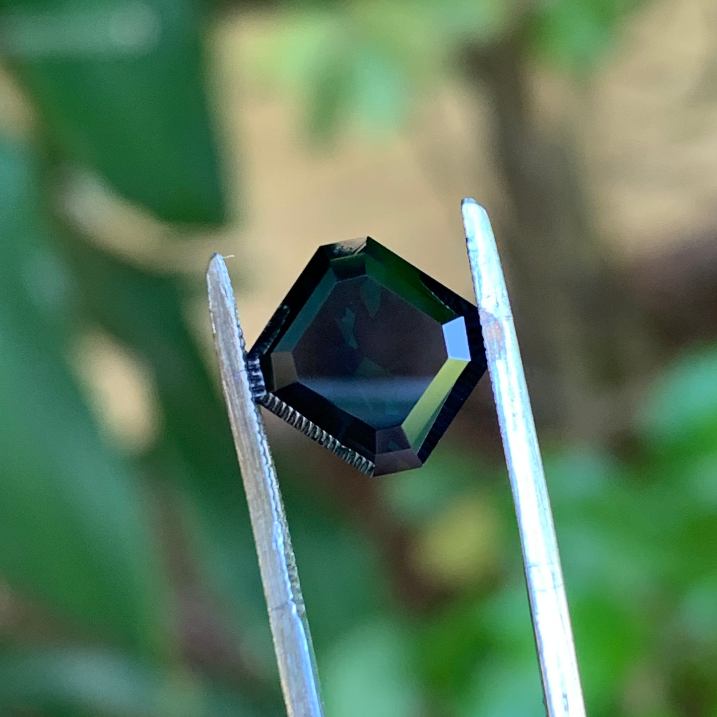3.13ct mix cut Midnight Blue sapphire - Australian