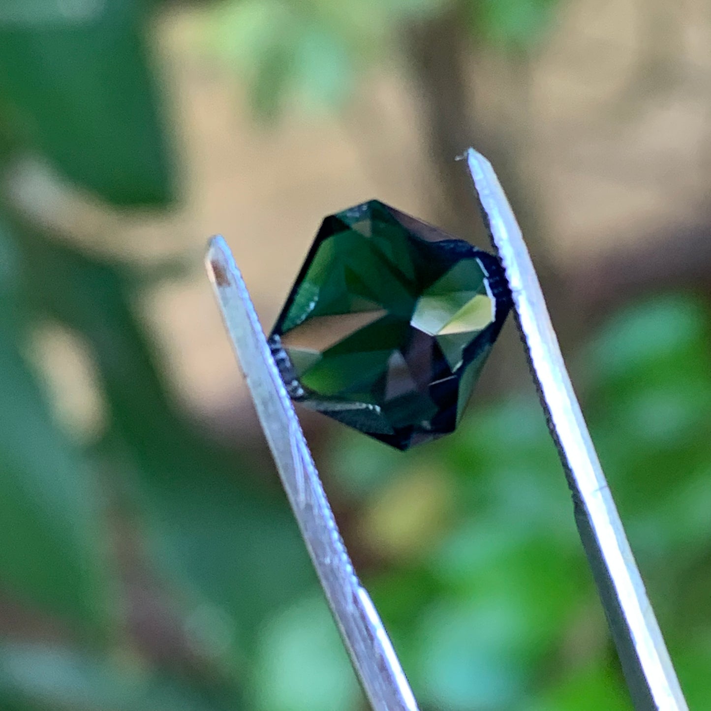 3.13ct mix cut Midnight Blue sapphire - Australian