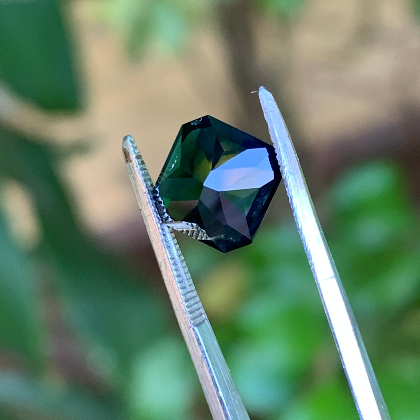 3.13ct mix cut Midnight Blue sapphire - Australian