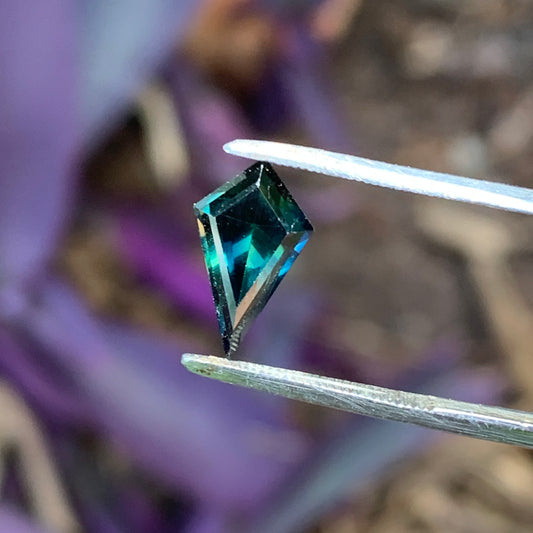 1.3 ct Blue Kite Australian Sapphire Unheated - Front View