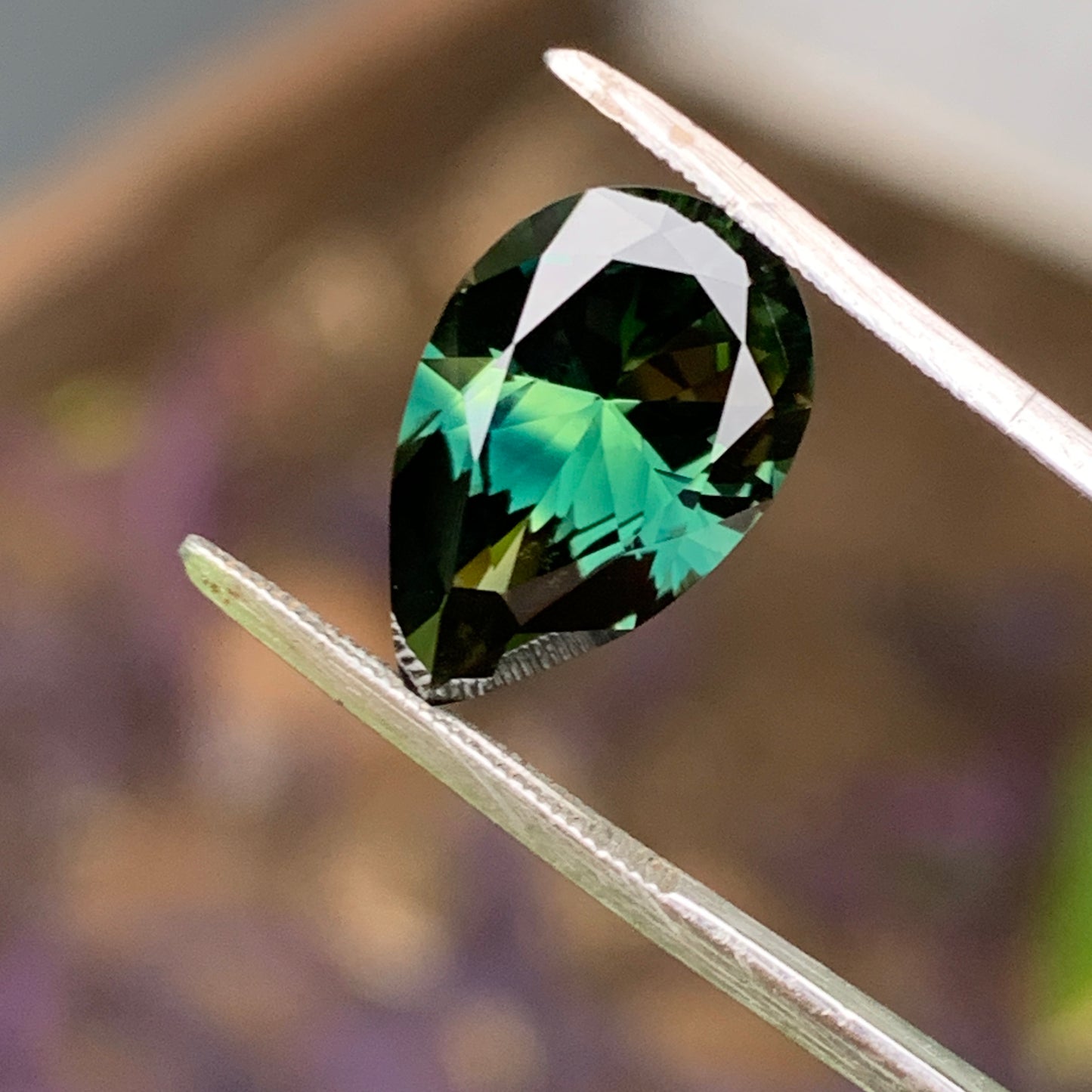 3.85ct Pear Parti Australian Sapphire Unheated - Rear View 3