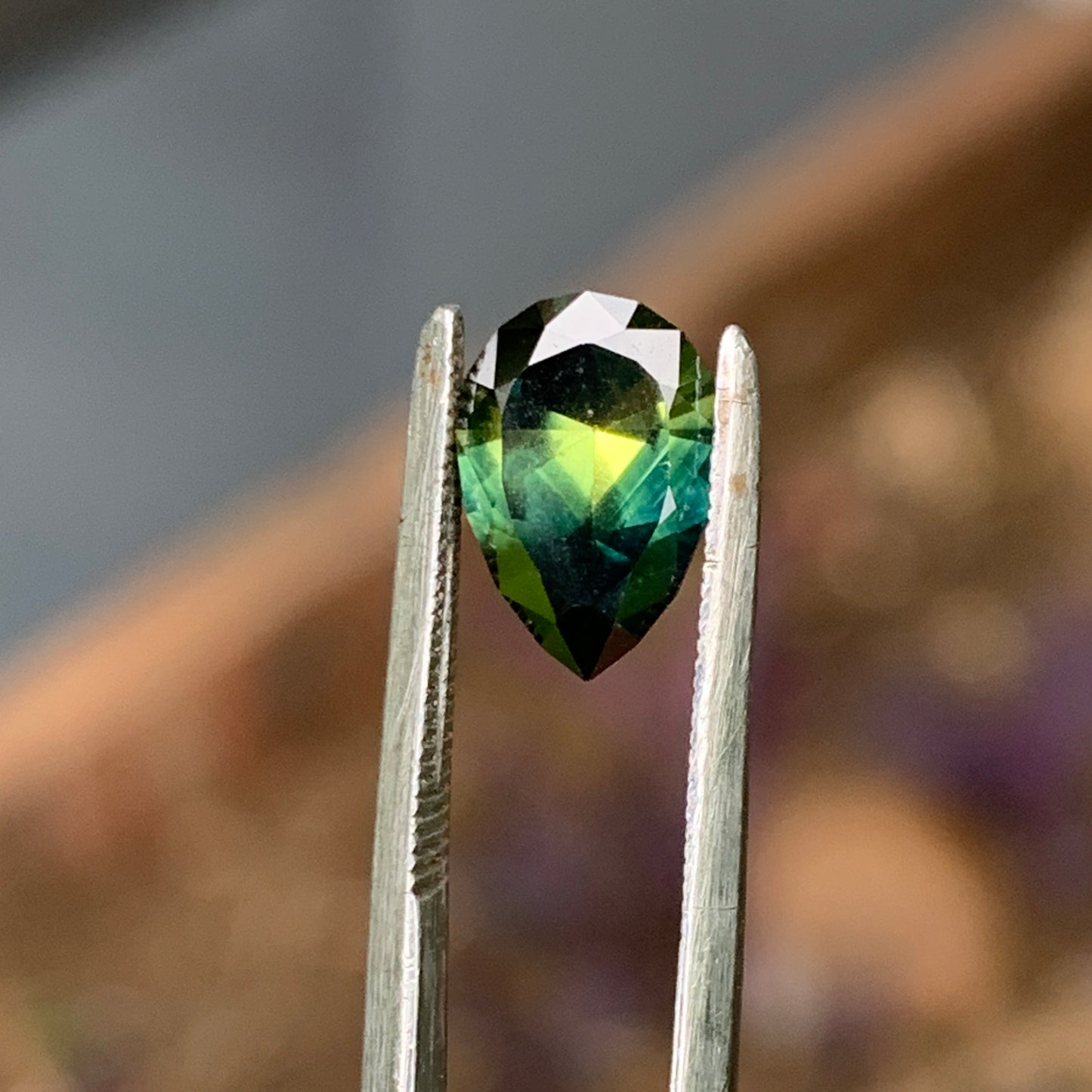 1.62ct Parti Pear - Australian Sapphire unheated