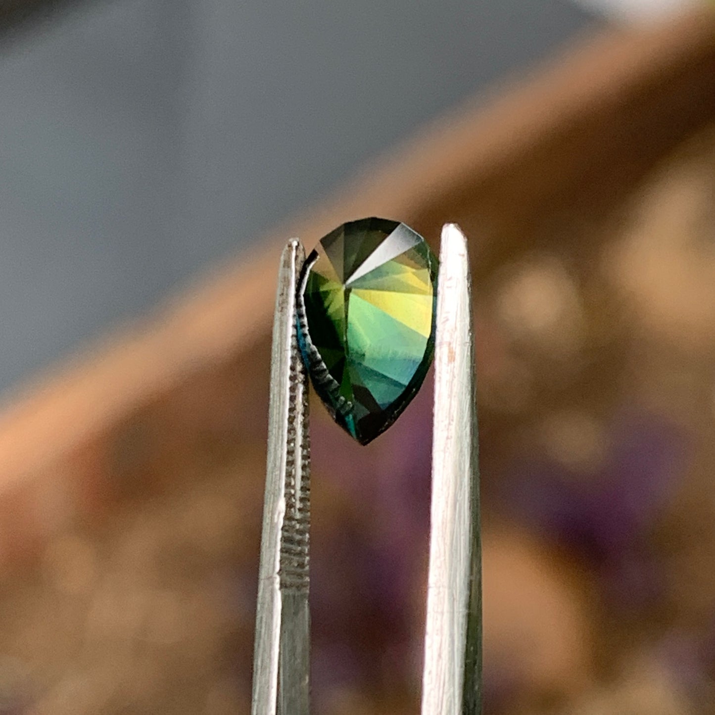1.62ct Parti Pear - Australian Sapphire unheated