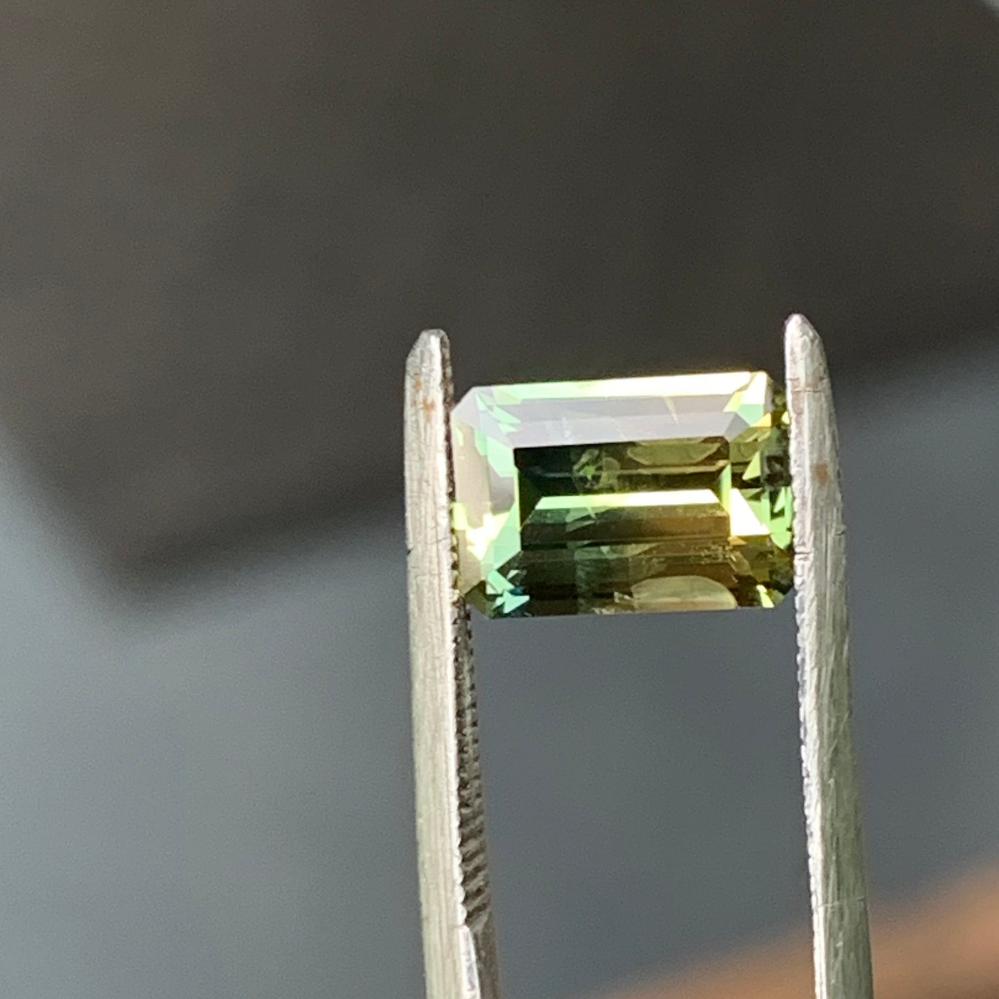 1.38ct split bi colour Australian sapphire - unheated