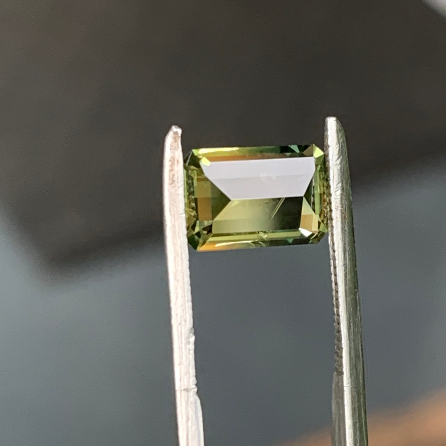 1.38ct split bi colour Australian sapphire - unheated