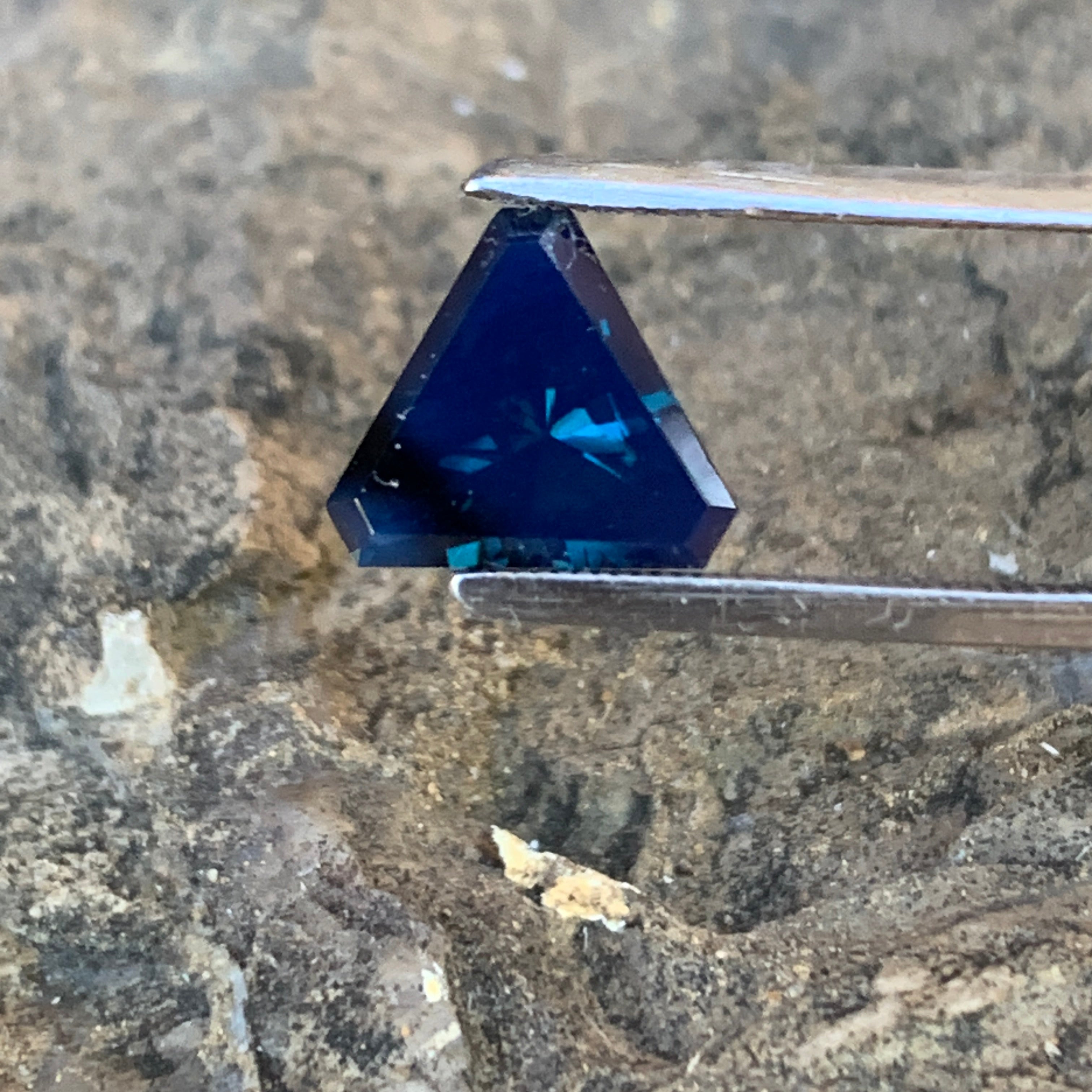 1.45ct Silk Blue Triangular Australian Sapphire - Unheated – Central ...