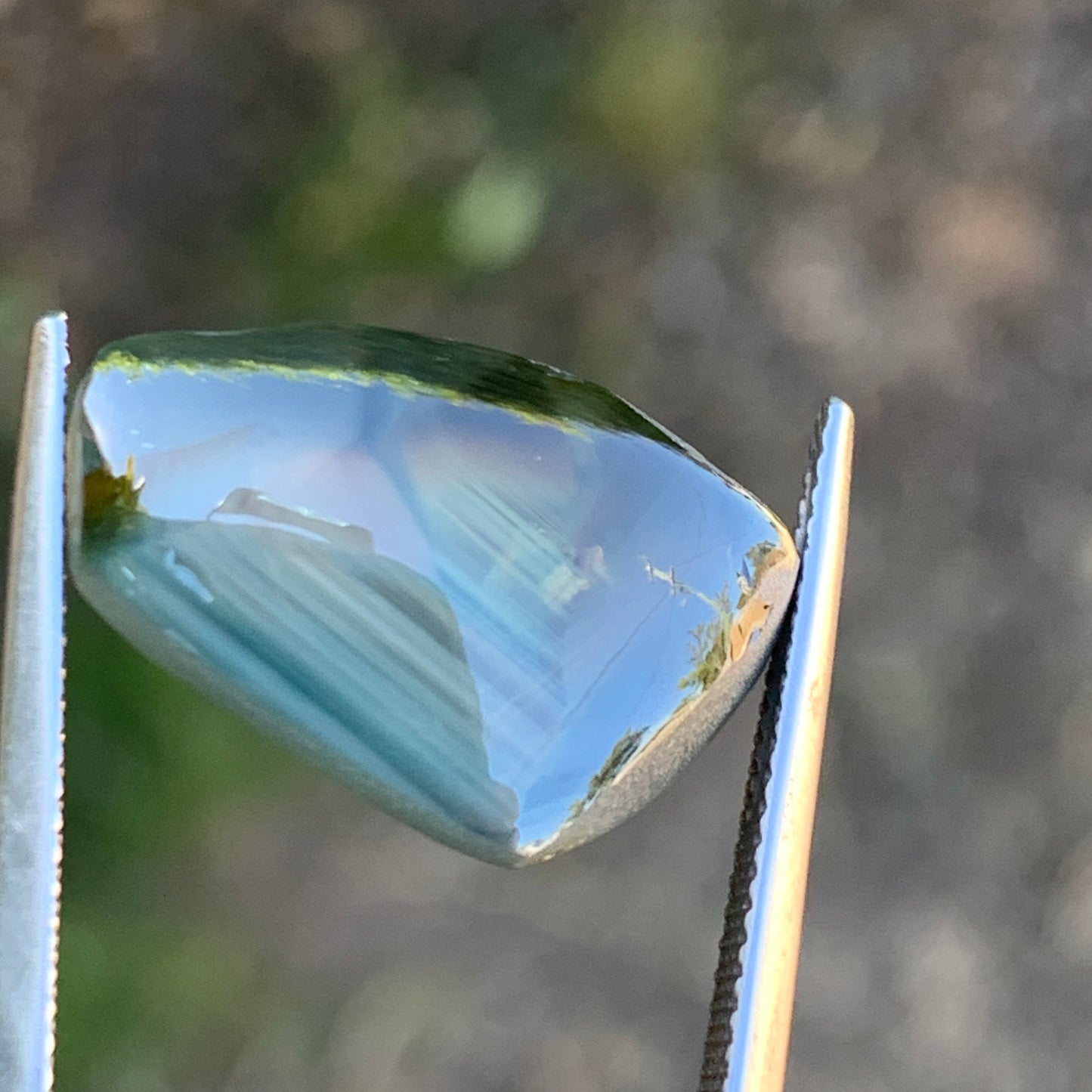 20.4ct Very unusual Skin polished Australian Sapphire - unheated