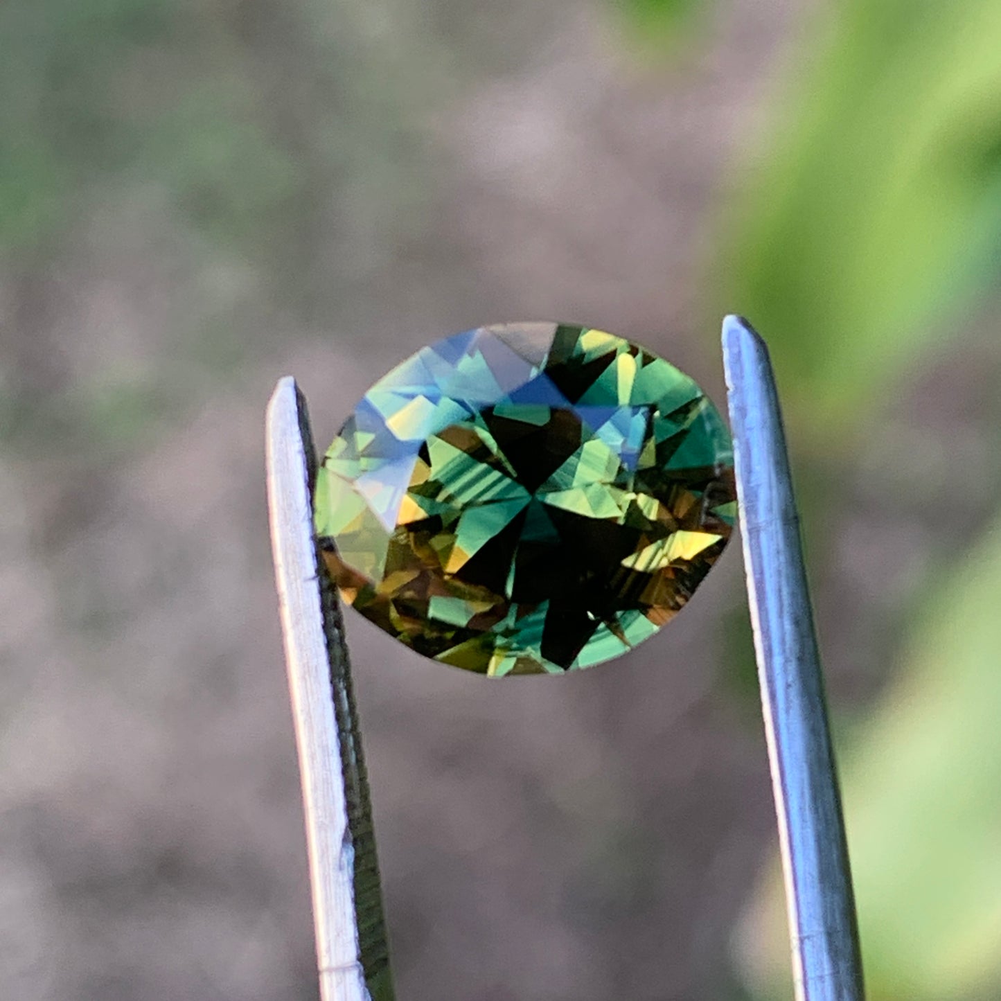 3.54ct Oval Parti Sapphire - Australian