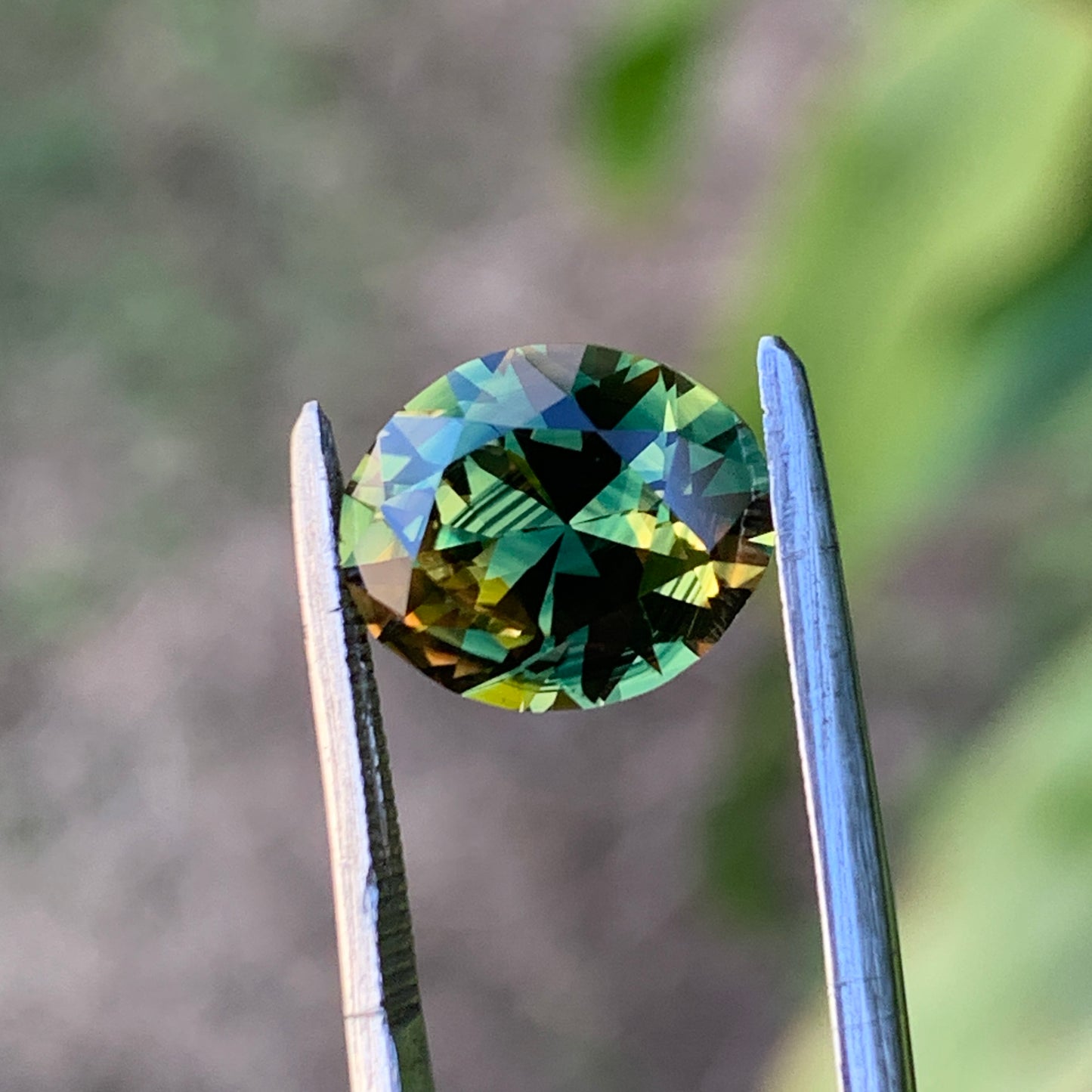 3.54ct Oval Parti Sapphire - Australian