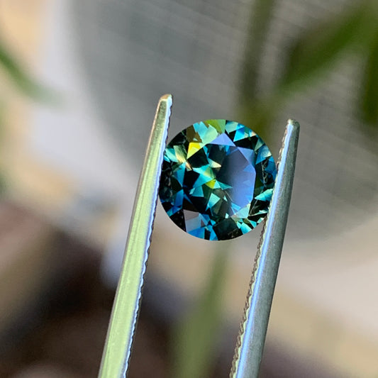 2.2ct teal Australian Sapphire - unheated