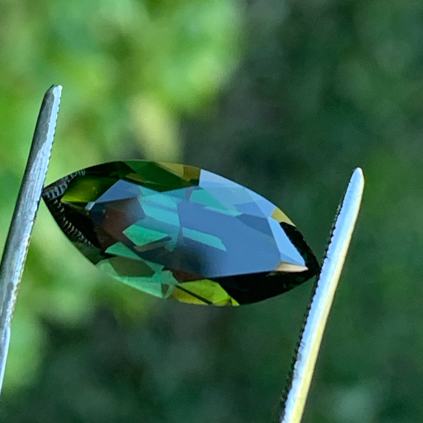 5.06ct Green Marquise sapphire - unheated