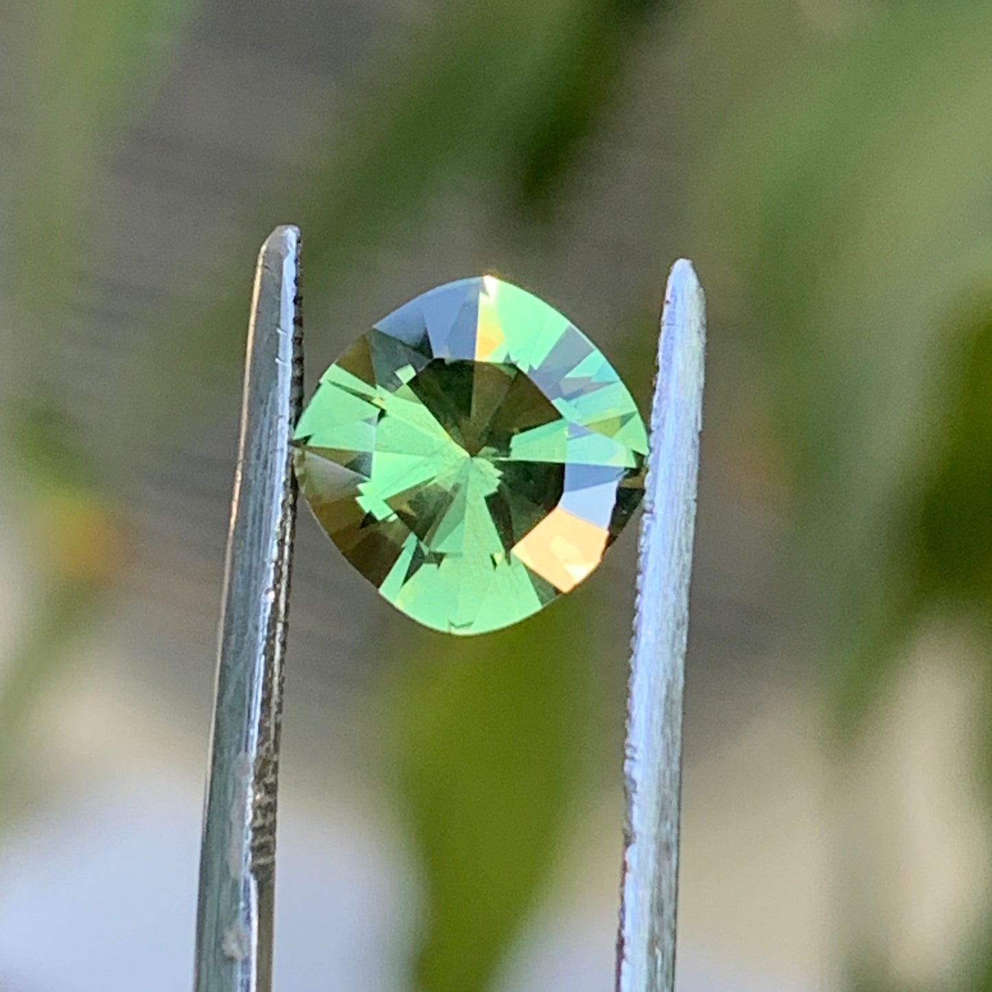 1.4ct cushion parti australian sapphire - unheated