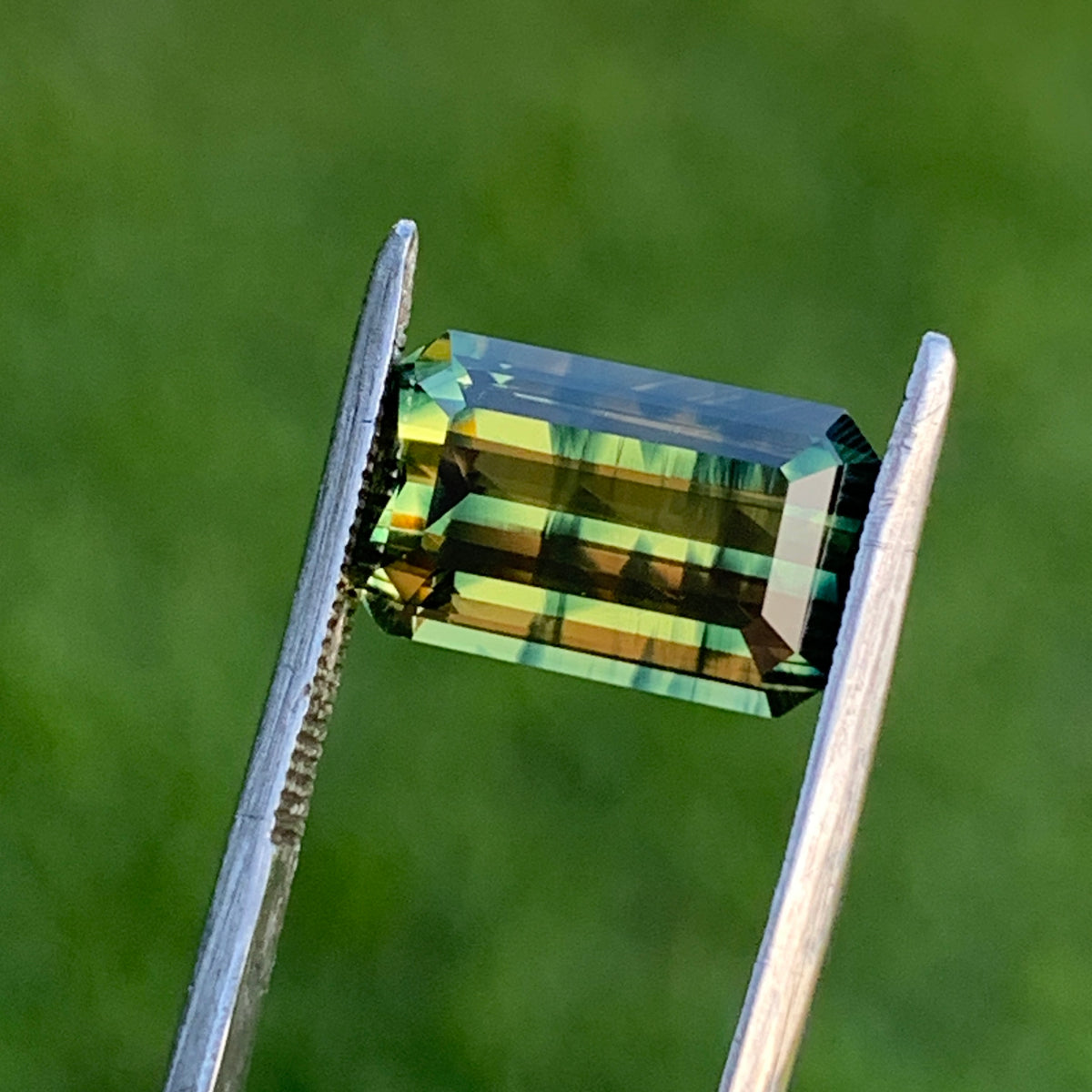 3.95ct Tiger Stripe Australian Sapphire - unheated